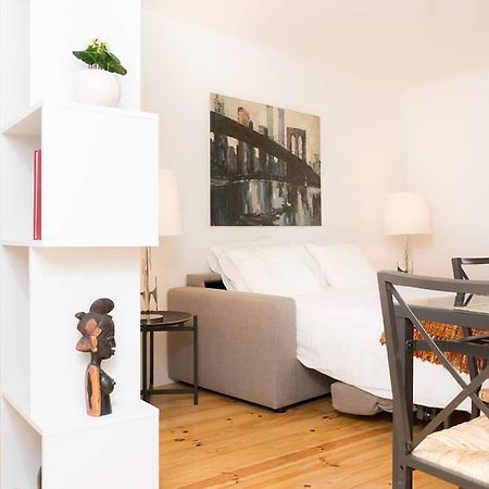 Beautiful Studio In Historic Alfama Lisboa Rom bilde